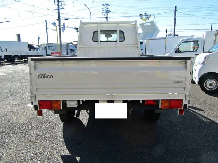 マツダ ボンゴ 小型 平ボディ 床鉄板 5BF-S413Fの中古トラック画像4