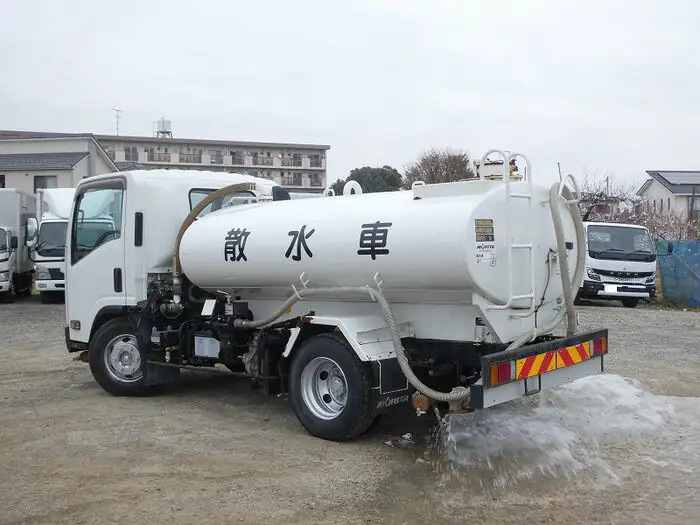 いすゞ エルフ 小型 タンク車 散水車 SKG-NPR85YNの中古トラック画像3