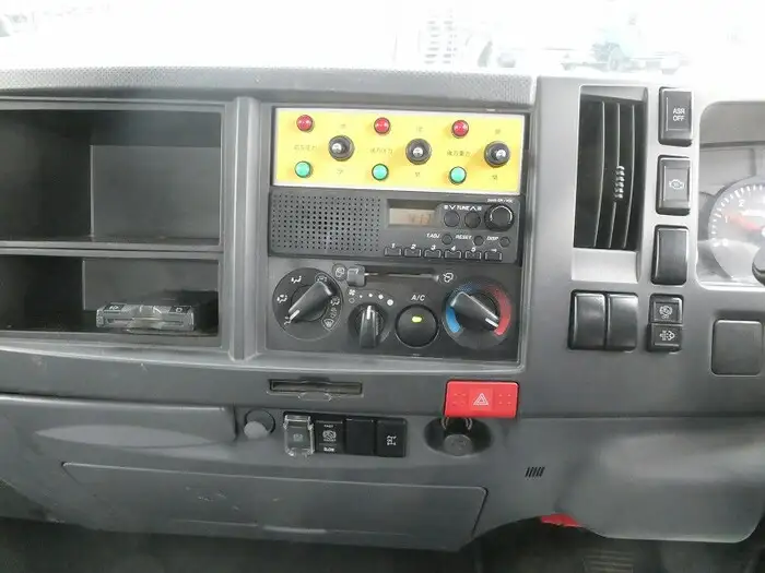 いすゞ エルフ 小型 タンク車 散水車 SKG-NPR85YNの中古トラック画像13