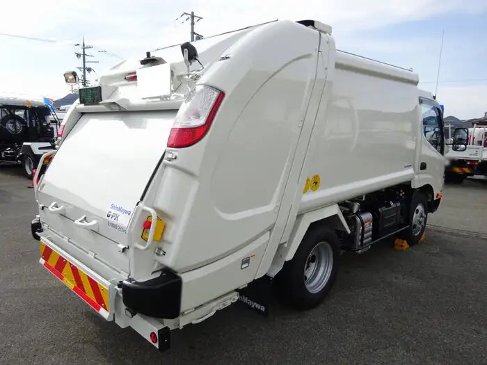 日野 デュトロ 小型 パッカー車 プレス式 2RG-XZU605Xの中古トラック画像2