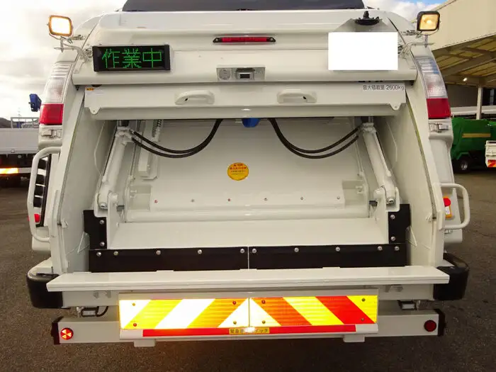 日野 デュトロ 小型 パッカー車 プレス式 2KG-XZU710Mの中古トラック画像4