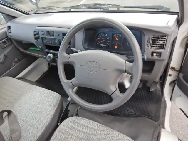 トヨタ ライトエース 小型 平ボディ パワーゲート GK-KM75の中古トラック画像10