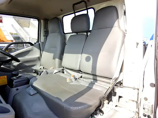 日野 デュトロ 小型 パッカー車 巻き込み式 回転ダンプ式の中古トラック画像11