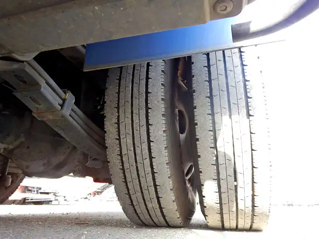 日野 デュトロ 小型 パッカー車 巻き込み式 回転ダンプ式の中古トラック画像20