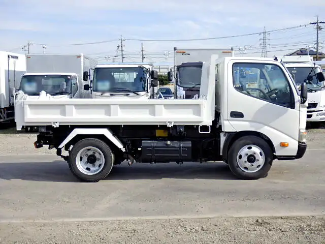 日野 デュトロ 小型 ダンプ 三転 SKG-XZU600Tの中古トラック画像2