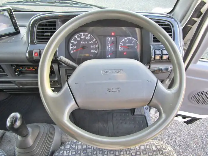 日産 アトラス 小型 アルミバン パワーゲート PB-AKR81ANの中古トラック画像11