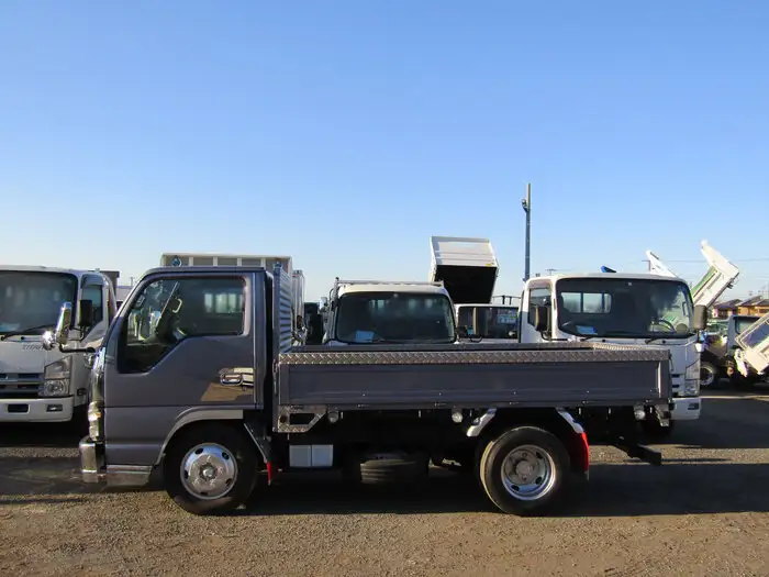 マツダ タイタン 小型 平ボディ 床鉄板 PB-LKR81Aの中古トラック画像2