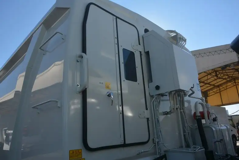 日野 レンジャー 中型/増トン パッカー車 プレス式 2KG-FC2ABAの中古トラック画像9
