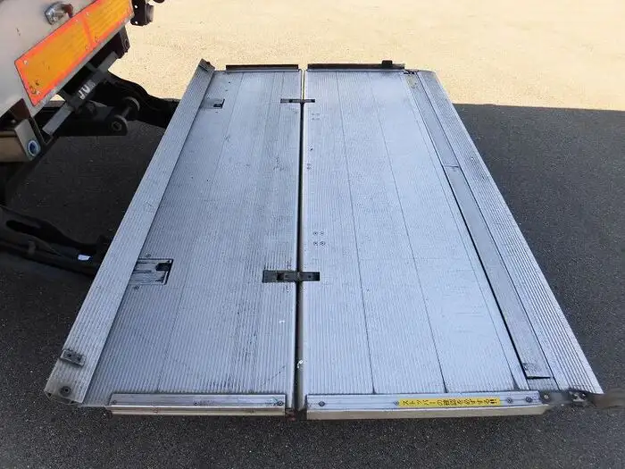 日産UD コンドル 中型/増トン ウイング パワーゲート エアサスの中古トラック画像12