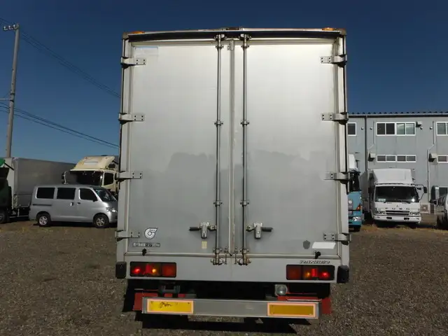 日野 レンジャー 中型/増トン ウイング 床鉄板 ベッドの中古トラック画像7