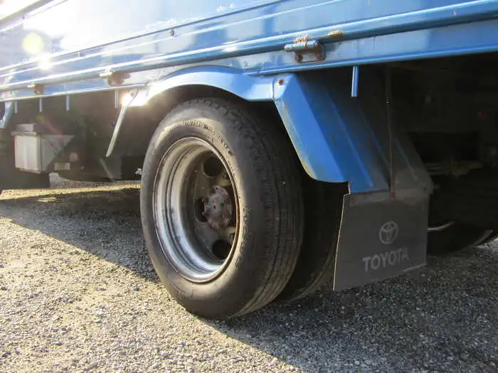 トヨタ ダイナ 小型 平ボディ QDF-KDY231 H31/R1の中古トラック画像19