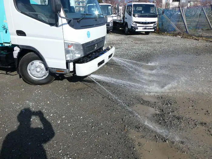三菱 キャンター 小型 タンク車 散水車 PDG-FE83DYの中古トラック画像4
