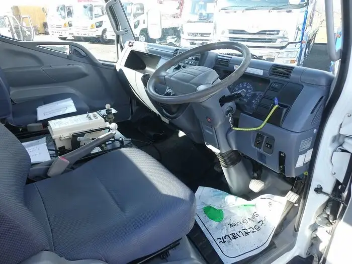 三菱 キャンター 小型 タンク車 散水車 PDG-FE83DYの中古トラック画像9