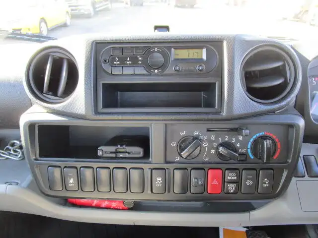 トヨタ ダイナ 小型 平ボディ TKG-XZC600 H30の中古トラック画像10