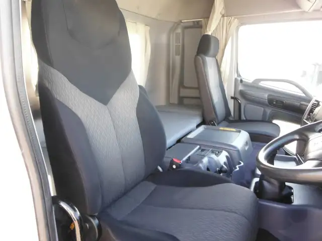 日野 プロフィア 大型 トラクター 1デフ エアサスの中古トラック画像8
