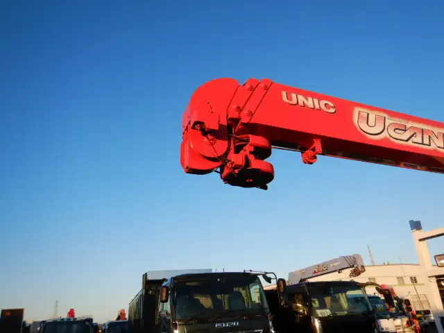 三菱 ファイター 中型/増トン 車両重機運搬 ラジコン ウインチの中古トラック画像5