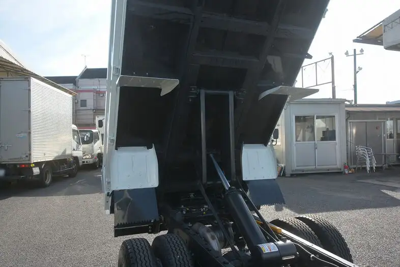 三菱 キャンター 小型 ダンプ 強化 2PG-FBA60の中古トラック画像6