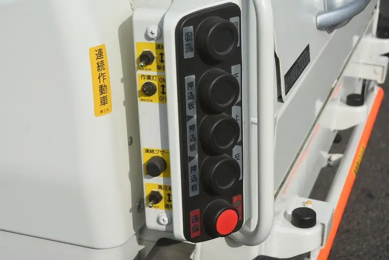 日野 デュトロ 小型 パッカー車 プレス式 2RG-XZU605Xの中古トラック画像7