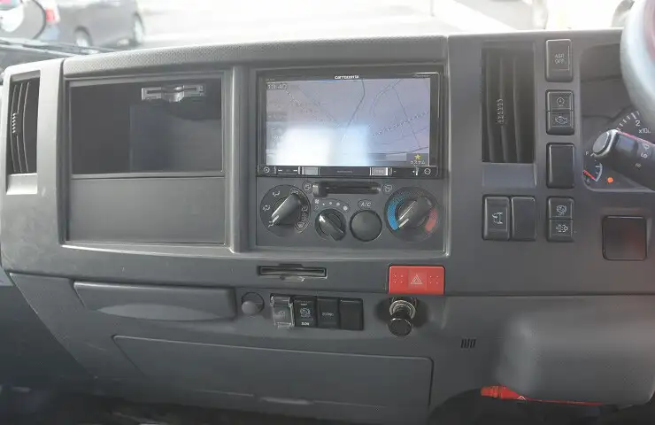 いすゞ エルフ 小型 平ボディ TRG-NLR85AR H28の中古トラック画像9