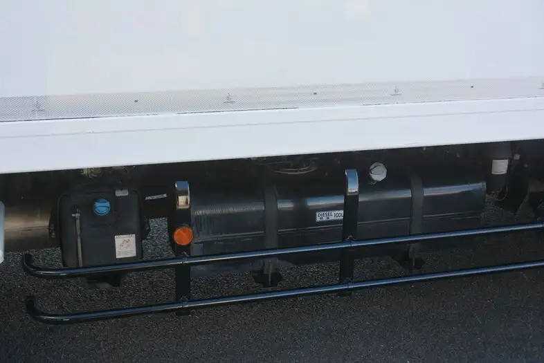 三菱 キャンター 小型 冷凍冷蔵 低温 床アルミの中古トラック画像15