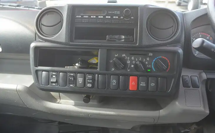日野 デュトロ 小型 アルミバン TKG-XZC655M H26の中古トラック画像9