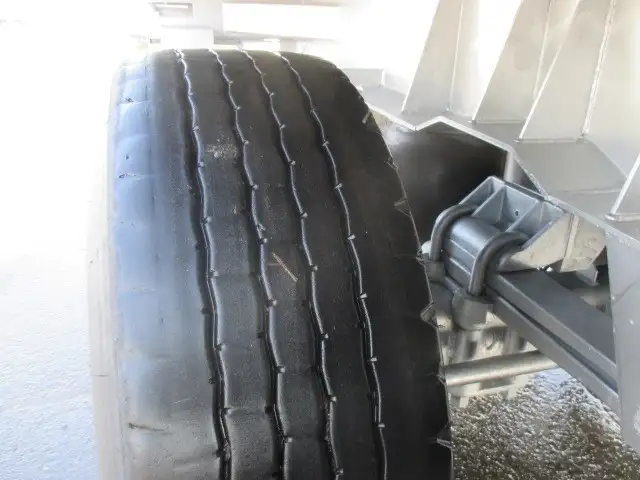 国内・その他 国産車その他 トレーラー/その他 トレーラー 3軸 エアサスの中古トラック画像19