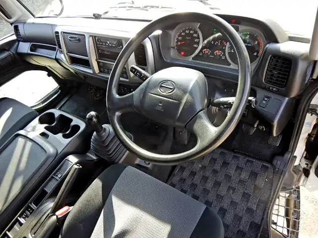 日野 レンジャー 中型/増トン クレーン付 4段 ラジコンの中古トラック画像12