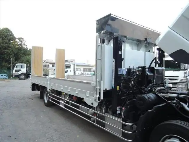 三菱 ファイター 中型/増トン 車両重機運搬 ラジコン ウインチの中古トラック画像5