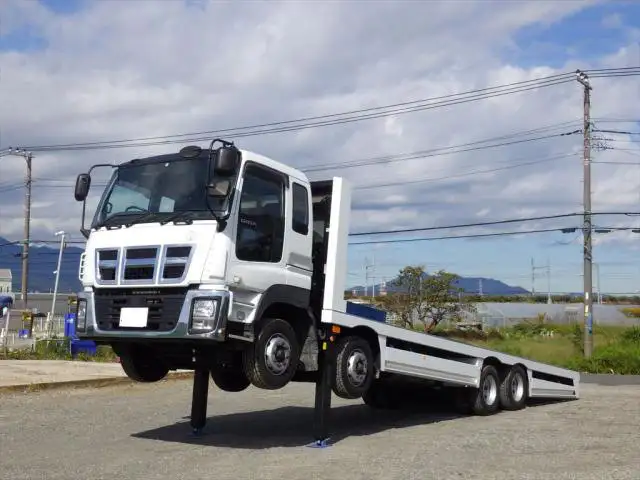 いすゞ ギガ 大型 車両重機運搬 ラジコン ウインチの中古トラック画像1