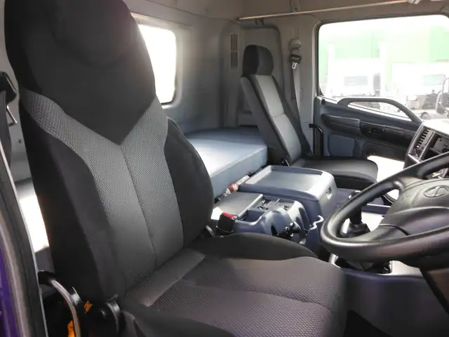 日野 プロフィア 大型 トラクター 1デフ エアサスの中古トラック画像8