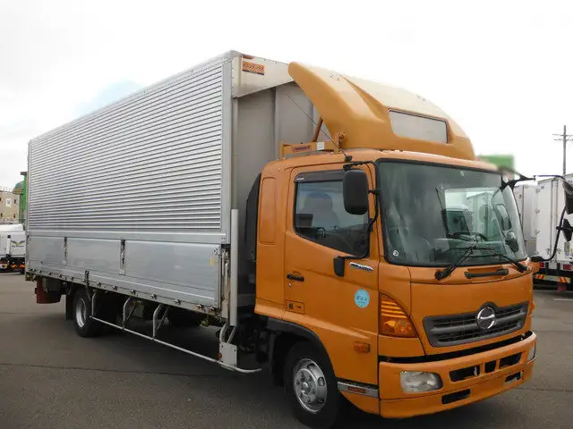 日野 レンジャー 中型/増トン ウイング ベッド TKG-FD9JPAAの中古トラック画像2
