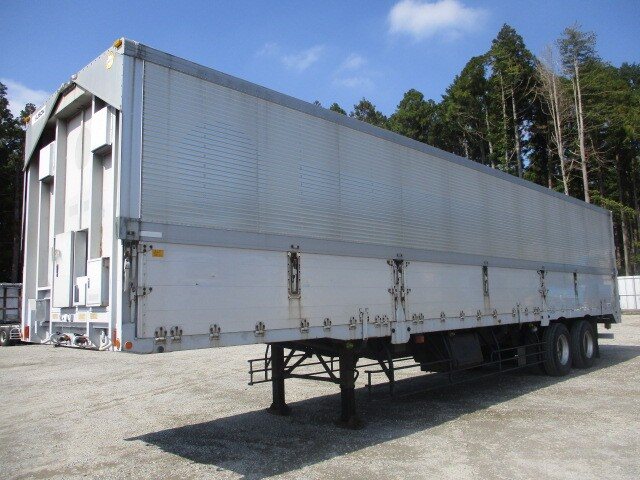 日産UD クオン 大型 平ボディ エアサス ベッド の中古トラック【車両No.181214】