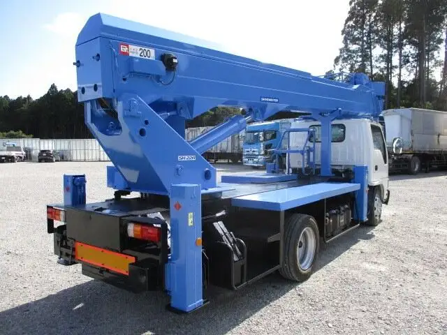 いすゞ エルフ 小型 高所・建柱車 高所作業車 PB-NKR81Nの中古トラック画像3