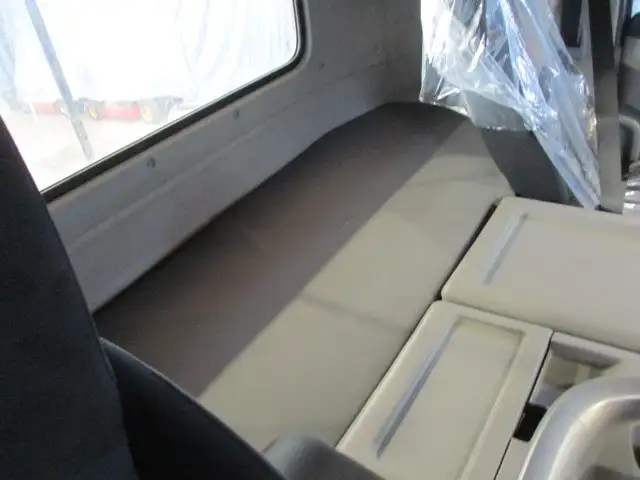 日産UD クオン 大型 トラクター ハイルーフ 1デフの中古トラック画像11