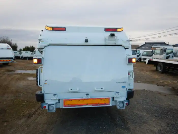 いすゞ エルフ 小型 パッカー車 巻き込み式 PDG-NPR75Nの中古トラック画像6