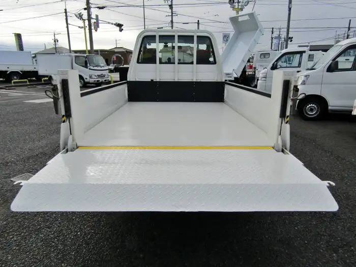 トヨタ ライトエース 小型 平ボディ パワーゲート GK-KM70の中古トラック画像5