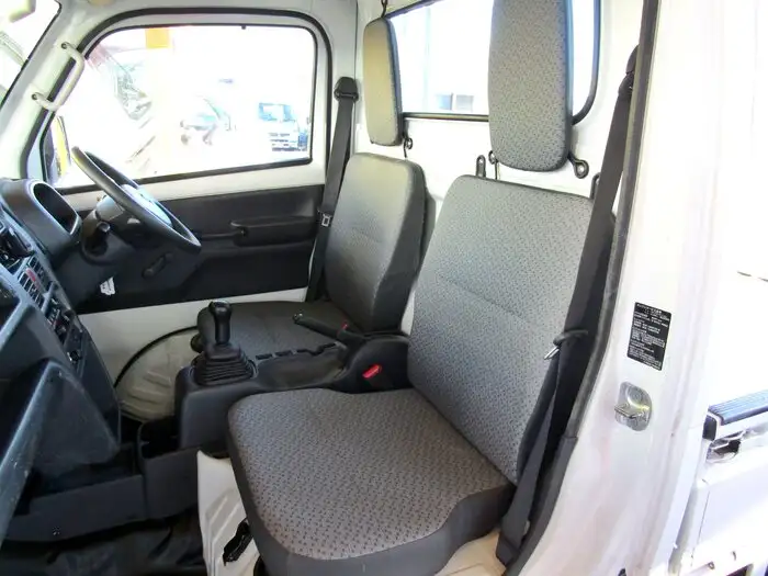 日産 クリッパー  平ボディ EBD-DR16T H28の中古トラック画像9