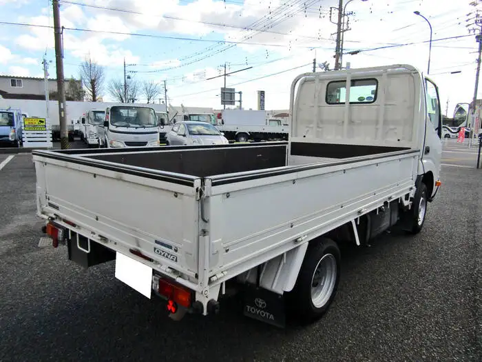 トヨタ ダイナ 小型 平ボディ QDF-KDY231 H27の中古トラック画像2