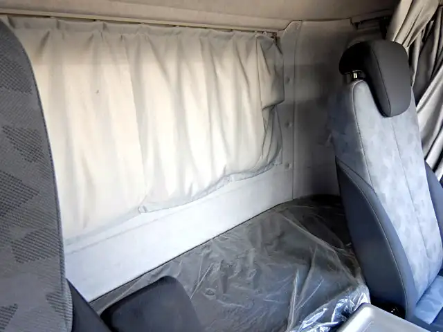 日産UD コンドル 中型/増トン ウイング 床鉄板 ベッドの中古トラック画像11