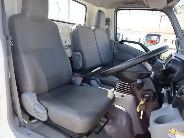 日野 デュトロ 小型 平ボディ TKG-XZU710M H31/R1の中古トラック画像9