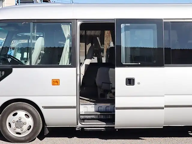 トヨタ コースター 小型 バス マイクロバス SKG-XZB50の中古トラック画像5