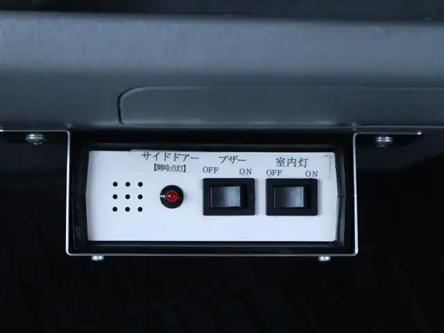 トヨタ トヨエース 小型 アルミバン ボトルカー TPG-XZC645の中古トラック画像13