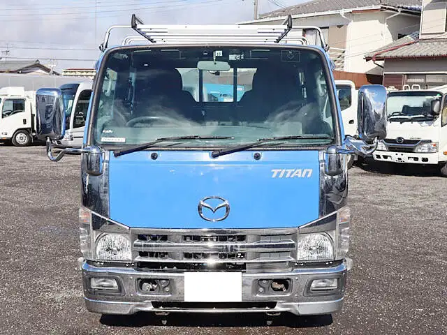 マツダ タイタン 小型 平ボディ Wキャブ TKG-LHR85Aの中古トラック画像2