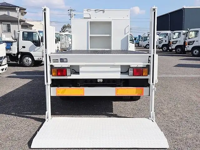 マツダ タイタン 小型 平ボディ パワーゲート 床鉄板の中古トラック画像6