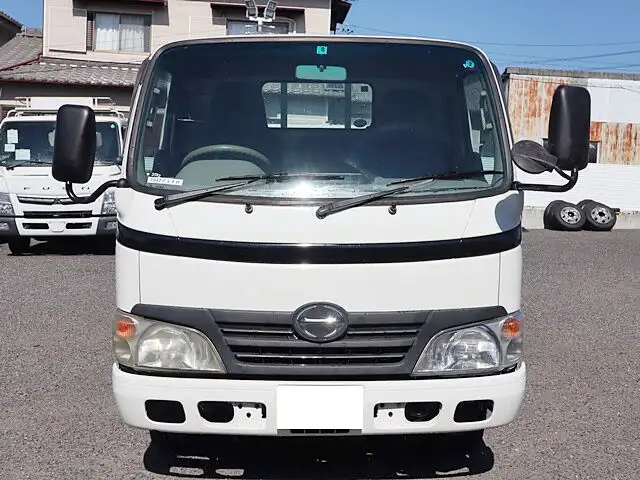 日野 デュトロ 小型 平ボディ パワーゲート BDG-XZU304Mの中古トラック画像2