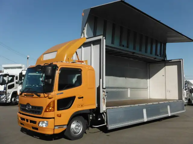日野 レンジャー 中型/増トン ウイング ベッド TKG-FD9JPAAの中古トラック画像8