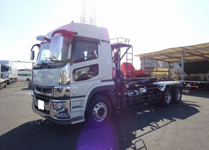 いすゞ ギガ 大型 トラクター ハイルーフ 2デフ の中古トラック【車両No.145710】