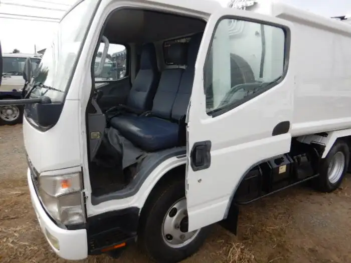 三菱 キャンター 小型 パッカー車 プレス式 PDG-FE73Dの中古トラック画像6