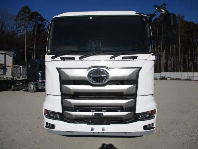 日野 プロフィア 大型 トラクター 1デフ エアサスの中古トラック画像2