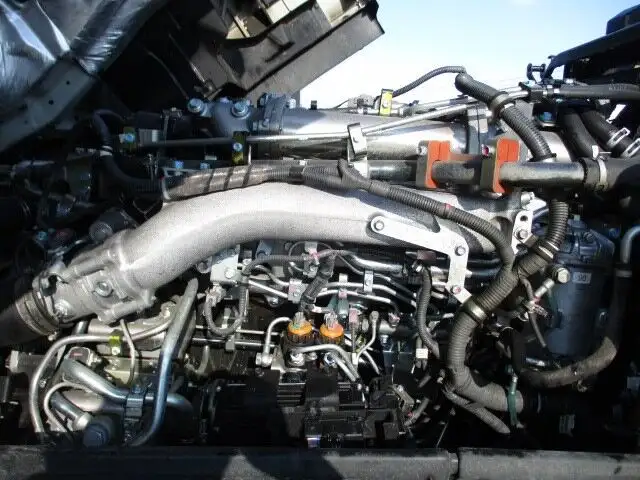 いすゞ ギガ 大型 トラクター ハイルーフ 1デフの中古トラック画像19